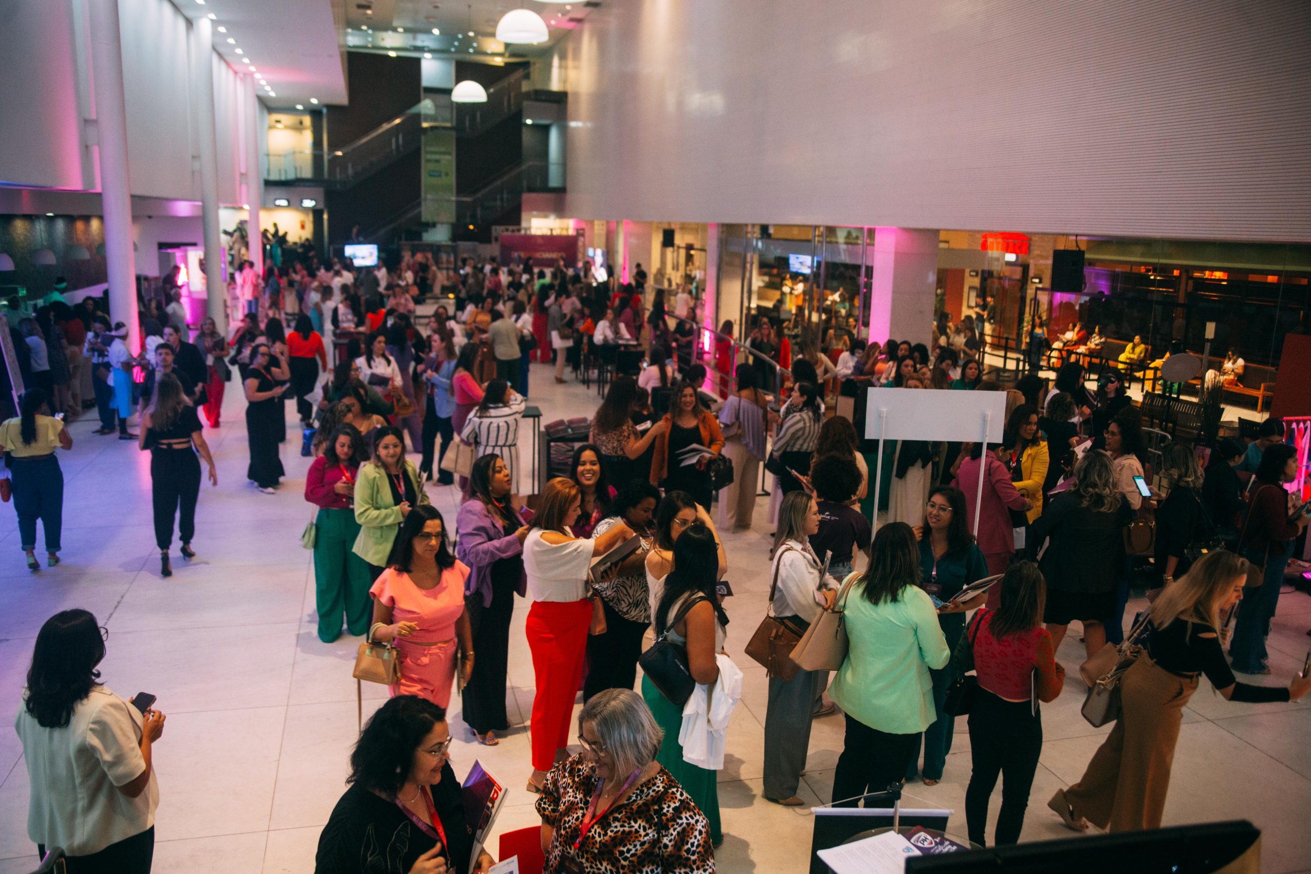 8º Encontro Mulheres que Marcam promove conexão e empreendedorismo feminino em Natal neste mês de outubro