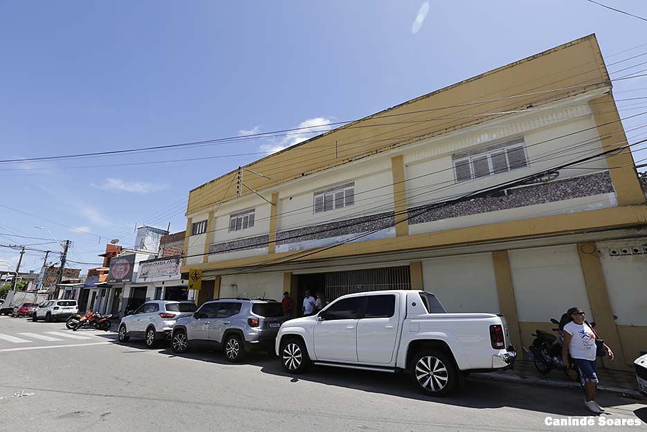 Governo do Estado assina desapropriação e tombamento do antigo Cine Panorama, localizado no bairro das Rocas