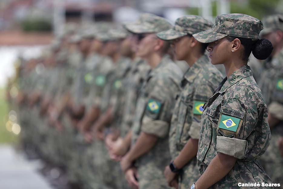 3º Batalhão de Operações Litorâneas comemora aniversário com homenagens e demonstrações operacionais em Natal