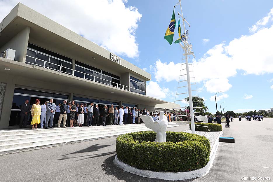 Base Aérea de Natal celebra 83 anos e faz homenagens a autoridades civis e militares