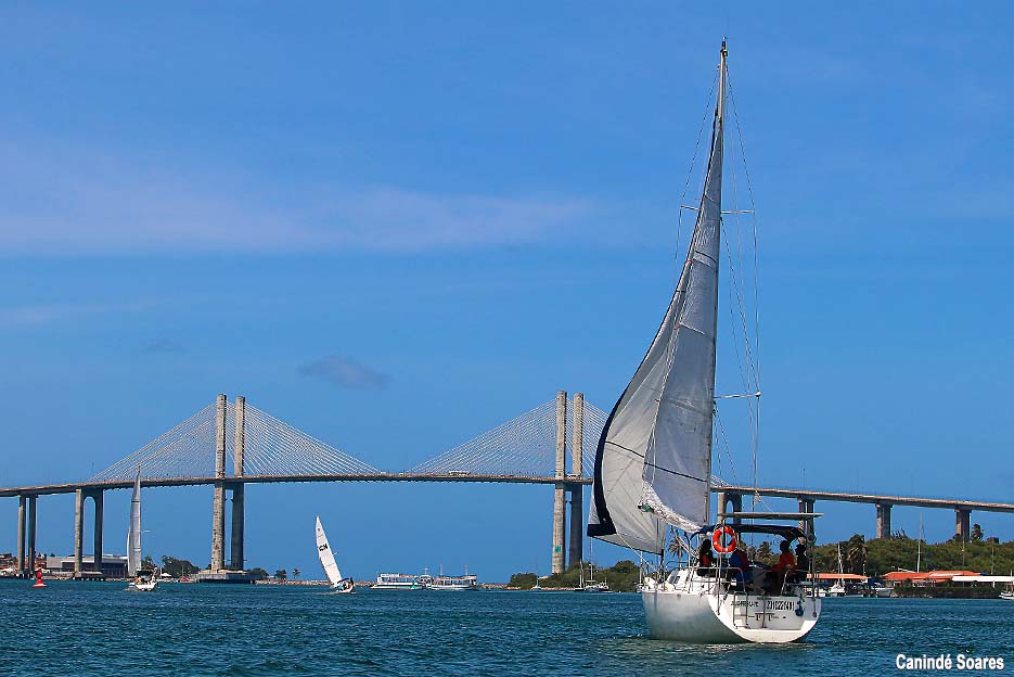 Regata do Dia do Marinheiro 2025 reúne gerações no Rio Potengi e no litoral urbano de Natal