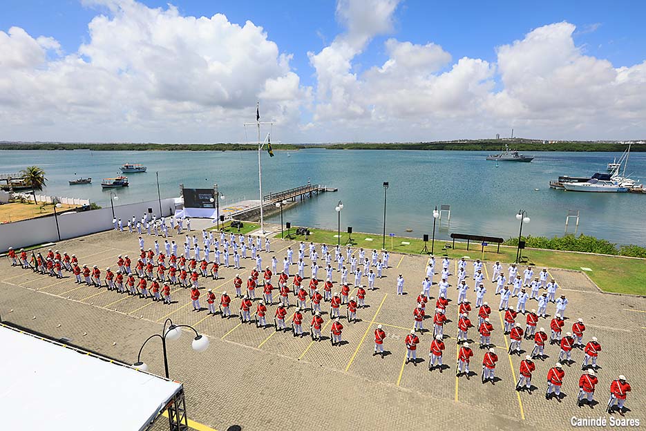 Dia do Marinheiro é celebrado no 3º Distrito Naval com entrega da Medalha Mérito Tamandaré