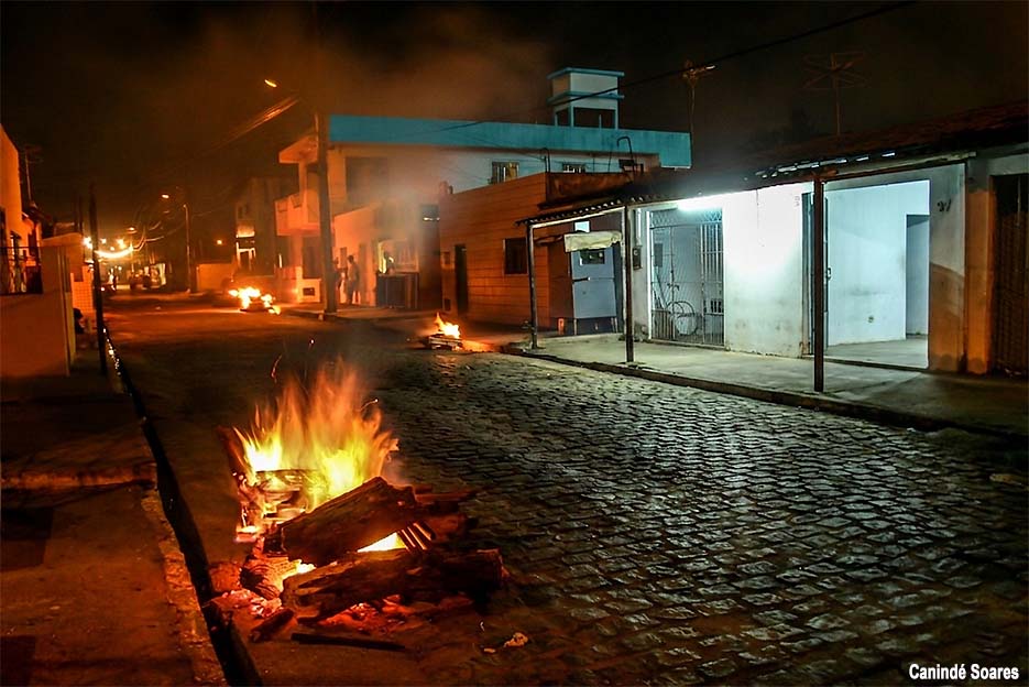 Acender fogueiras longe da rede elétrica é a atitude correta, reforça Neoenergia Cosern