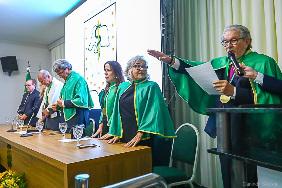 Dr.  Elmano Marques toma posse como membro titular da Academia de Medicina do Rio Grande do Norte